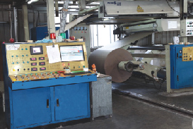 ���Բ���̨